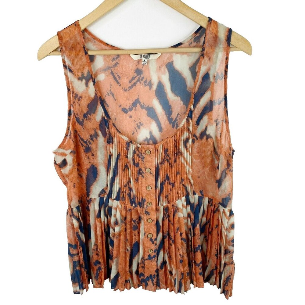 BB Dakota Blouse Womens Size Large Sleeveless Pintuck Peplum Top Animal Print